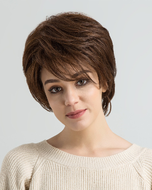 Купить парик из искусственных волос в Москве недорого